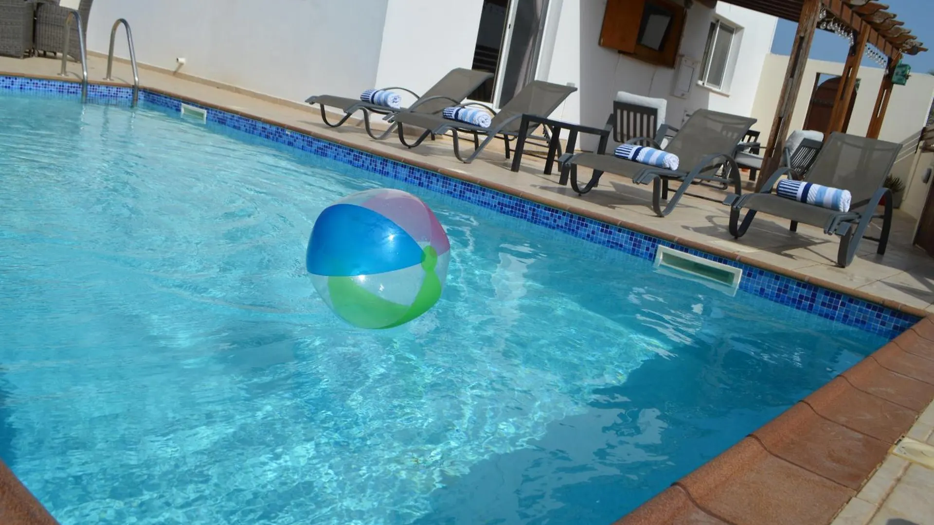 Villa Lankas With Heated Pool Ayia Napa